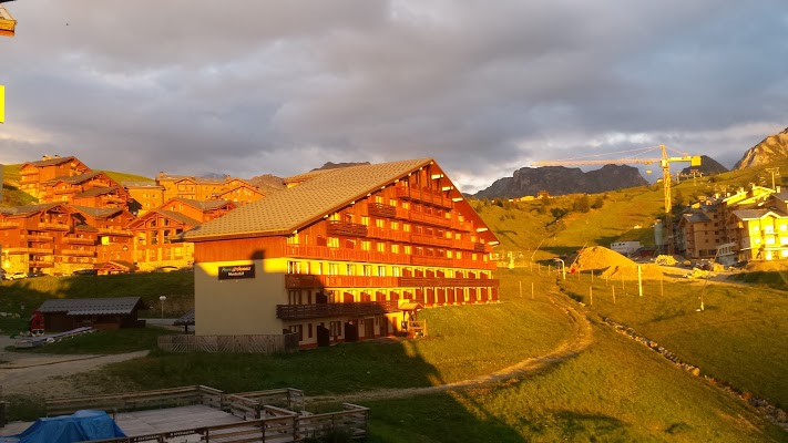 RésidenceLesChaletsdesArolles-achatreventelmnp-photo1